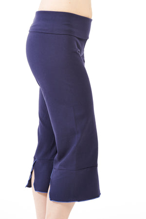 Slit-Back Yoga Capri - FOAT